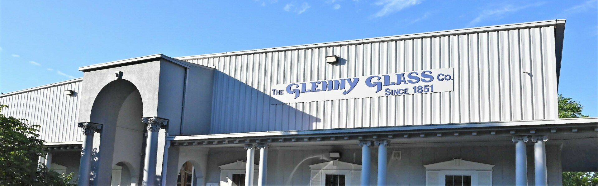 Glenny Glass building logo